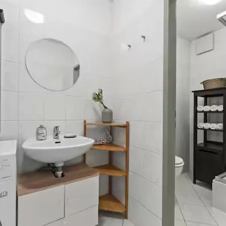 Holiday home Upea Huoneisto Ratinan Keskustassa *